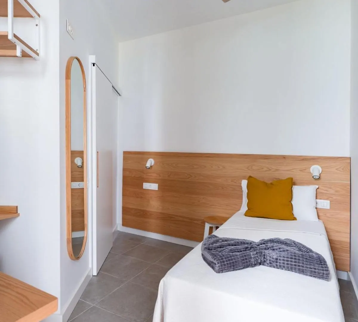 Hostel Kalma Alojamientos Los Silos Spain